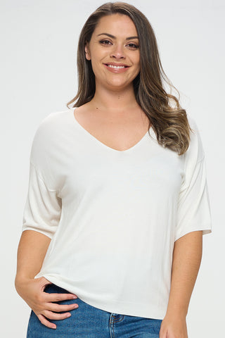 IT5336-PLUS | Tops | Junior Plus V Neck Knit Top